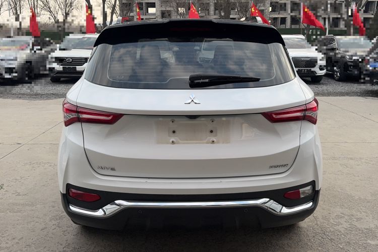 Used Soueast DX5 2021 1.5T CVT Prestige Model Exterior 3