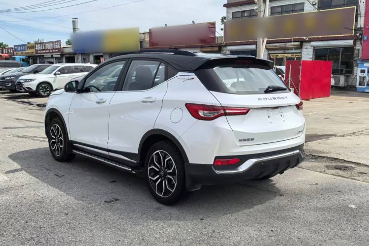 Used Soueast DX5 2021 1.5L Manual Luxury Version Exterior 3