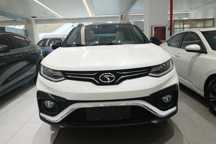 Used Soueast DX5 2021 1.5L Manual Deluxe Upgrade Version Front