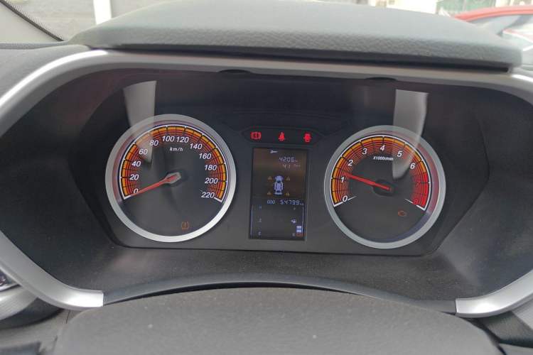 Used Soueast DX5 2021 1.5L Manual Deluxe Upgrade Version Instrument Cluster
