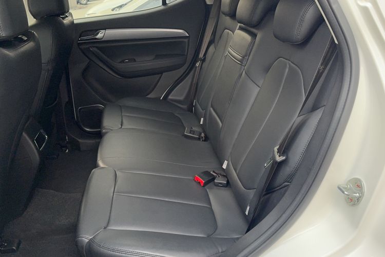 Used Soueast DX5 2021 1.5T CVT Prestige Model Interior 1
