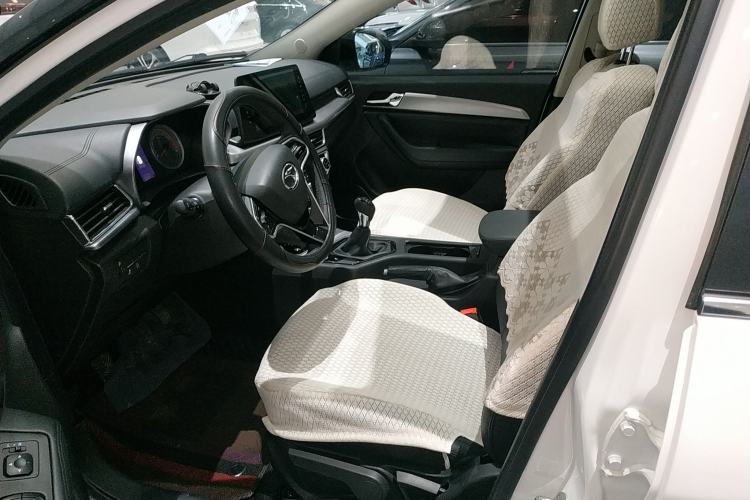 Used Soueast DX5 2021 1.5L Manual Deluxe Upgrade Version Left Front Seat