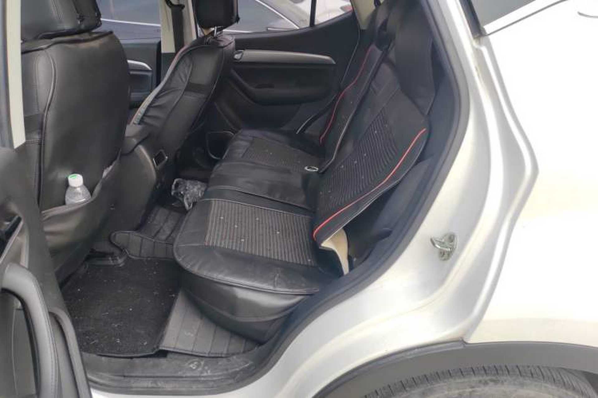 Used Soueast DX5 2021 1.5L Manual Luxury Version Left Rear Seat