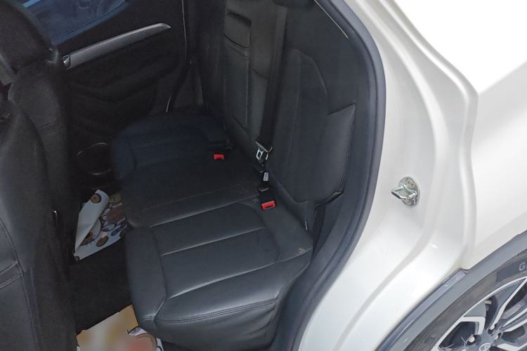 Used Soueast DX5 2021 1.5L Manual Deluxe Upgrade Version Left Rear Seat
