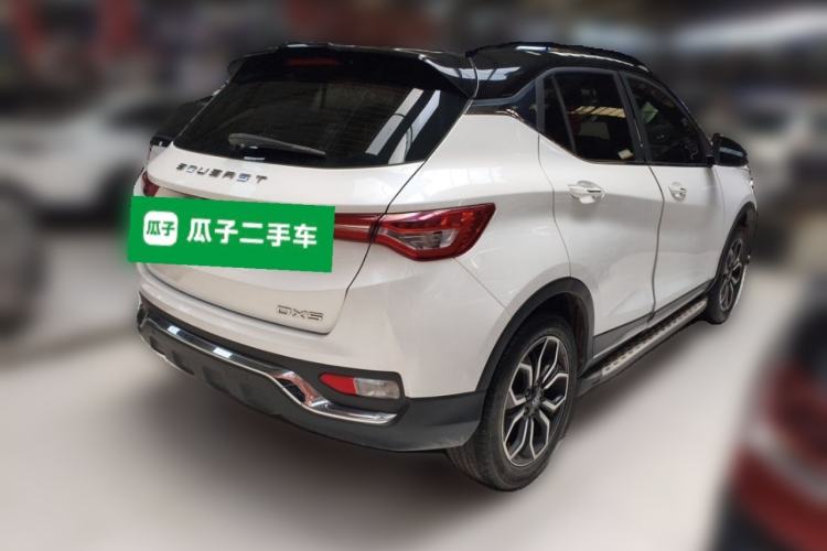 Used Soueast DX5 2021 1.5L Manual Deluxe Upgrade Version Rear Right 45 Deg