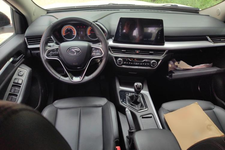 Used Soueast DX5 2021 1.5L Manual Luxury Version Steering Wheel