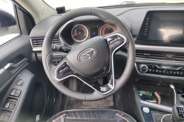 Used Soueast DX5 2021 1.5L Manual Luxury Version Steering Wheel