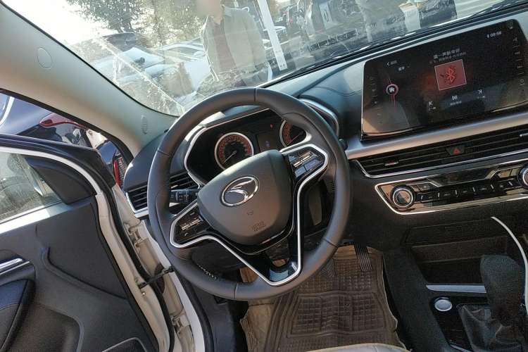 Used Soueast DX5 2021 1.5L Manual Deluxe Upgrade Version Steering Wheel
