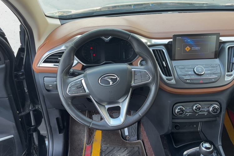 Used Soueast DX7 2015 1.5T Manual Luxury Model Steering Wheel