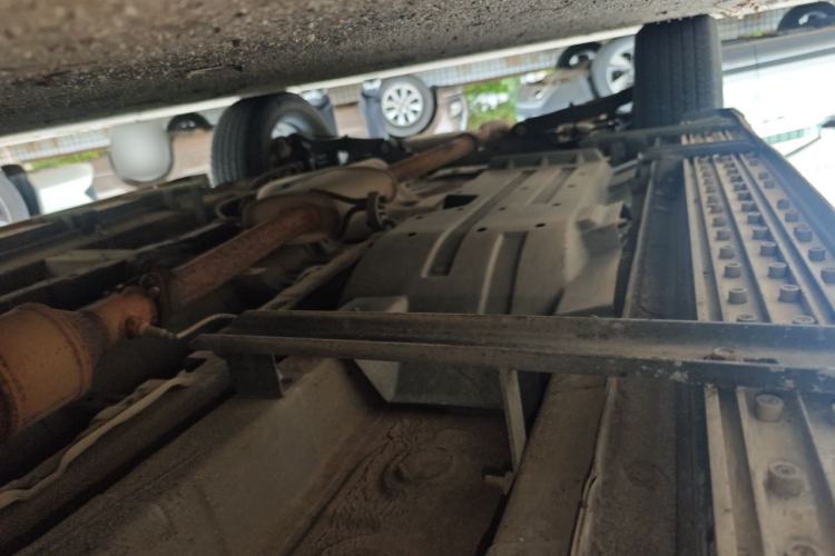 Used Soueast DX7 2015 1.5T Automatic Elite Model Chassis Front Right