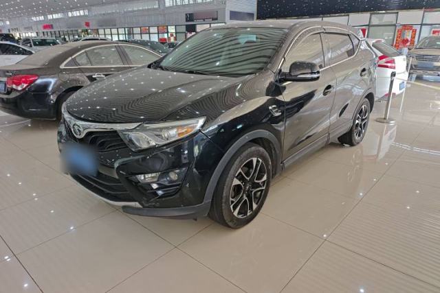 Used Soueast DX7 2015 1.5T Manual Elite Model