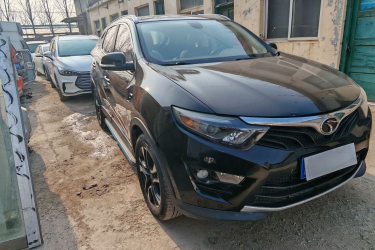 Used Soueast DX7 2015 1.5T Manual Luxury Model Exterior 2