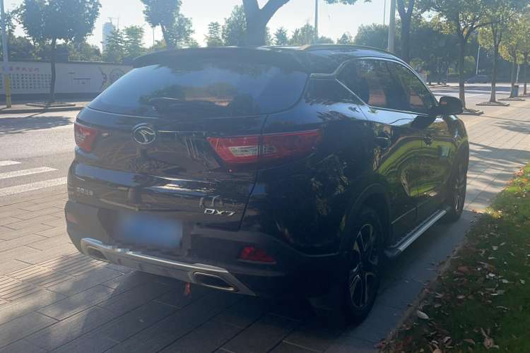 Used Soueast DX7 2015 1.5T Manual Elite Model Exterior 3