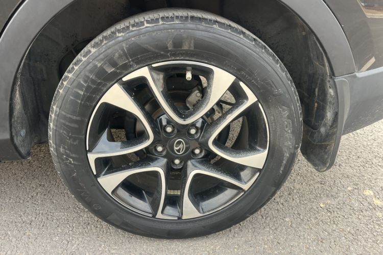 Used Soueast DX7 2015 1.5T Automatic Luxury Model Exterior 3