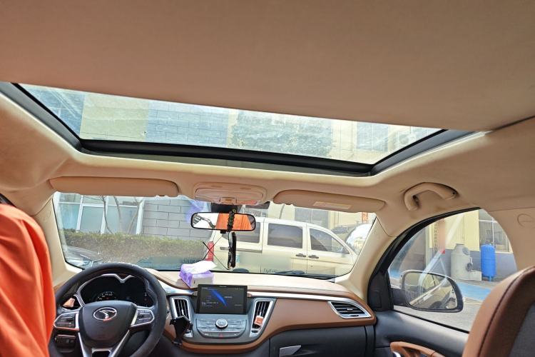 Used Soueast DX7 2015 1.5T Automatic Luxury Model Headliner