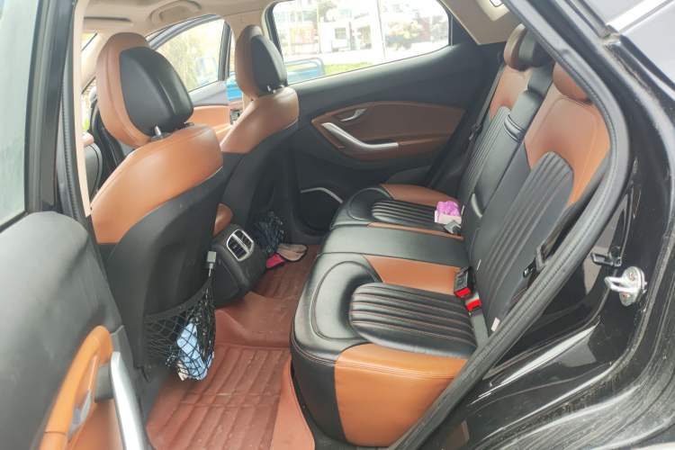 Used Soueast DX7 2015 1.5T Automatic Prestige Model Left Rear Seat