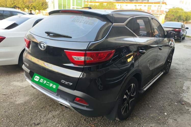 Used Soueast DX7 2015 1.5T Automatic Luxury Model Rear Right 45 Deg
