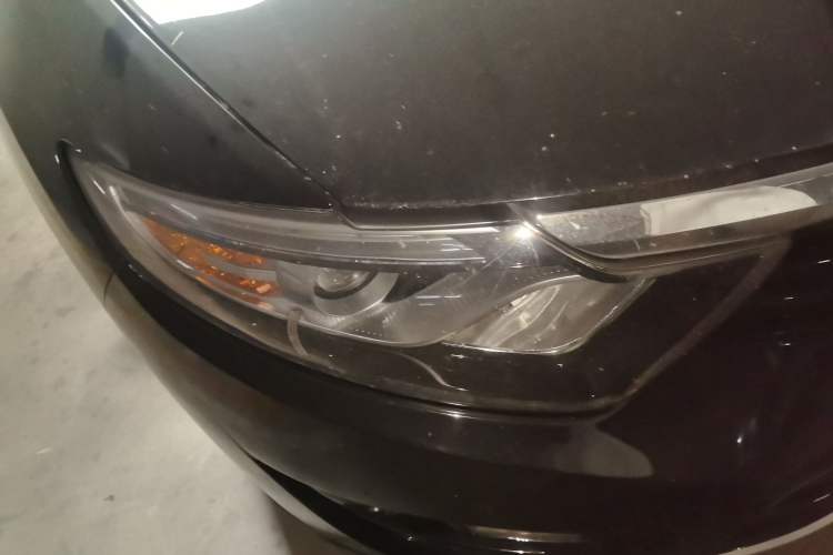 Used Soueast DX7 2015 1.5T Automatic Luxury Model Right Front Headlight