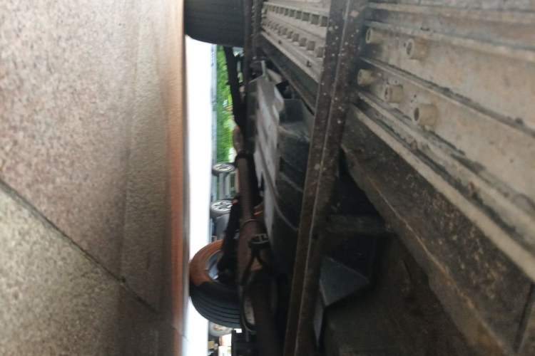 Used Soueast DX7 2015 1.5T Manual Elite Model Chassis Front Right