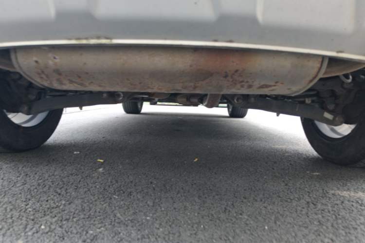 Used Soueast DX7 2015 1.5T Automatic Prestige Model Chassis Rear