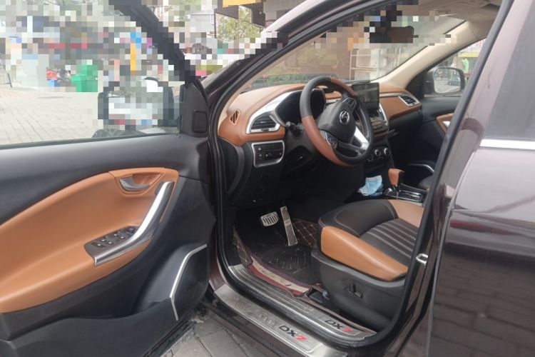 Used Soueast DX7 2015 1.5T Automatic Prestige Model Driver Seat