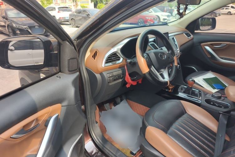 Used Soueast DX7 2015 1.5T Manual Luxury Model Driver Seat