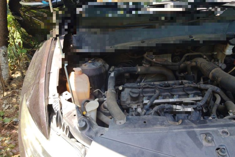 Used Soueast DX7 2015 1.5T Manual Elite Model Engine Bay Right