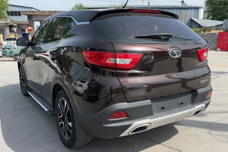Used Soueast DX7 2015 1.5T Automatic Elite Model Exterior 2
