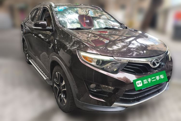 Used Soueast DX7 2015 1.5T Automatic Luxury Model Front Right 45 Deg