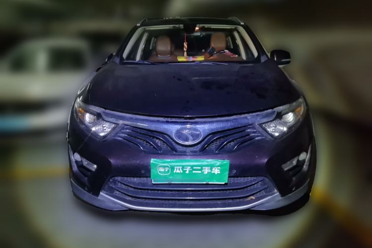 Used Soueast DX7 2015 1.5T Automatic Luxury Model Front