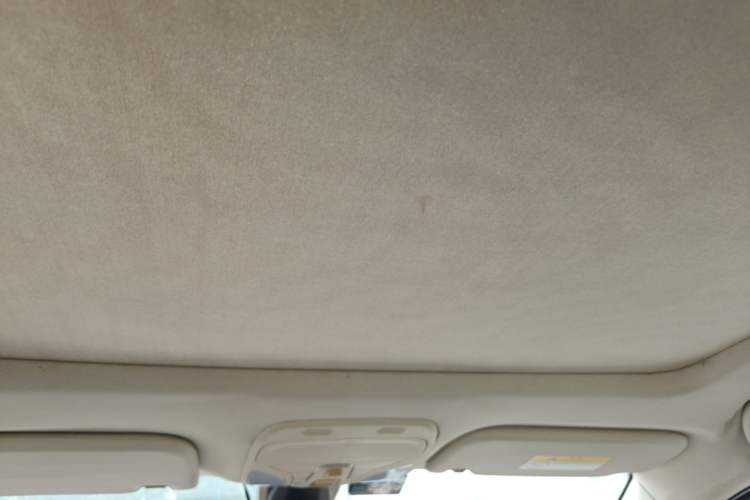 Used Soueast DX7 2015 1.5T Automatic Prestige Model Headliner