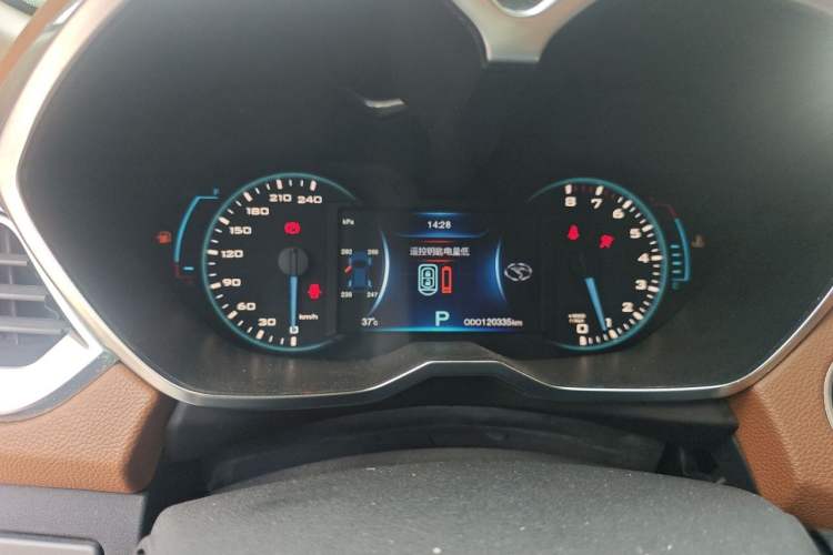 Used Soueast DX7 2015 1.5T Automatic Luxury Model Instrument Cluster