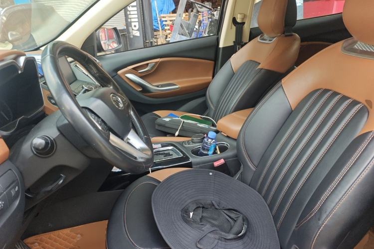 Used Soueast DX7 2015 1.5T Automatic Luxury Model Left Front Seat