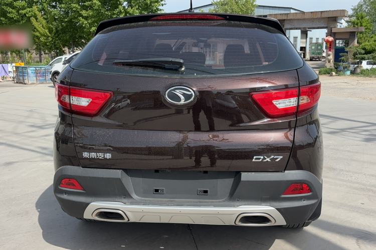 Used Soueast DX7 2015 1.5T Automatic Elite Model Rear