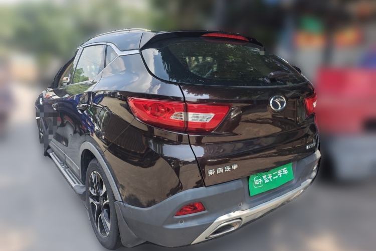 Used Soueast DX7 2015 1.5T Automatic Luxury Model Rear Left 45 Deg