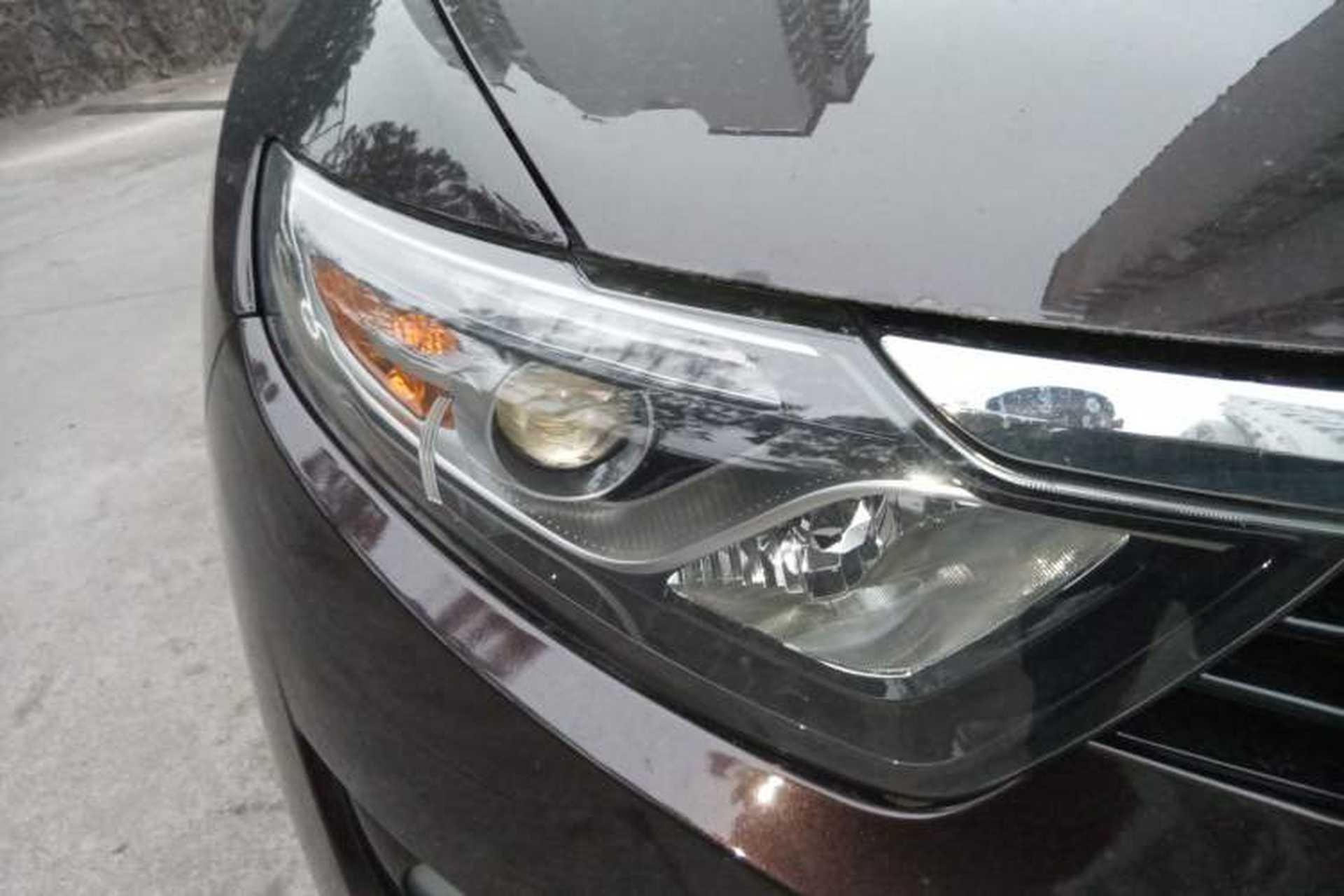 Used Soueast DX7 2015 1.5T Automatic Luxury Model Right Front Headlight