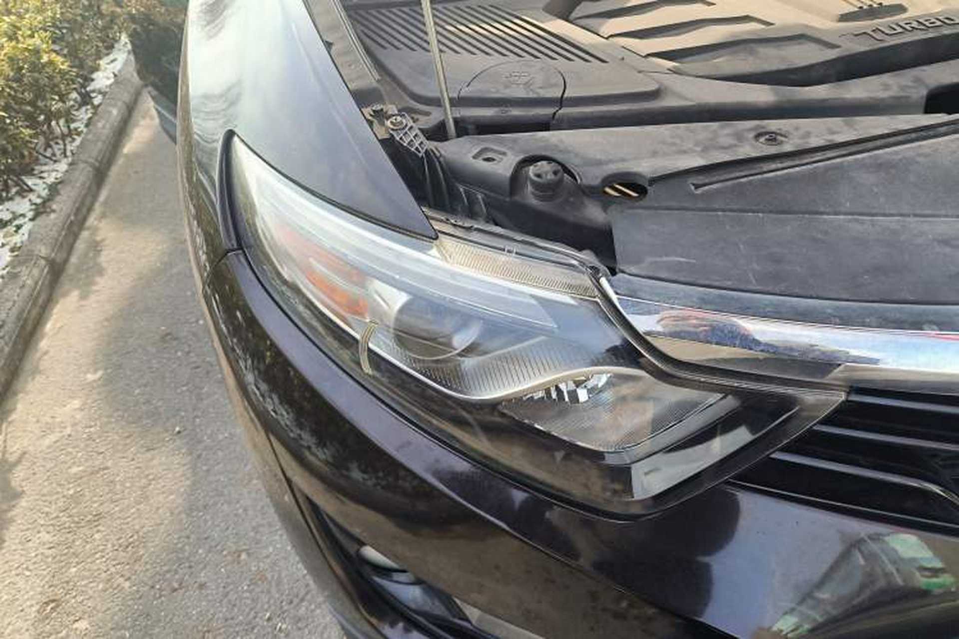 Used Soueast DX7 2015 1.5T Manual Luxury Model Right Front Headlight