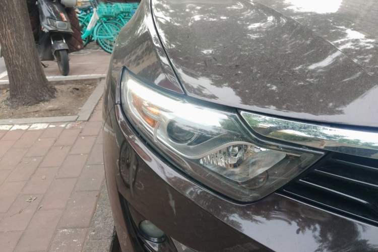 Used Soueast DX7 2015 1.5T Automatic Luxury Model Right Front Headlight