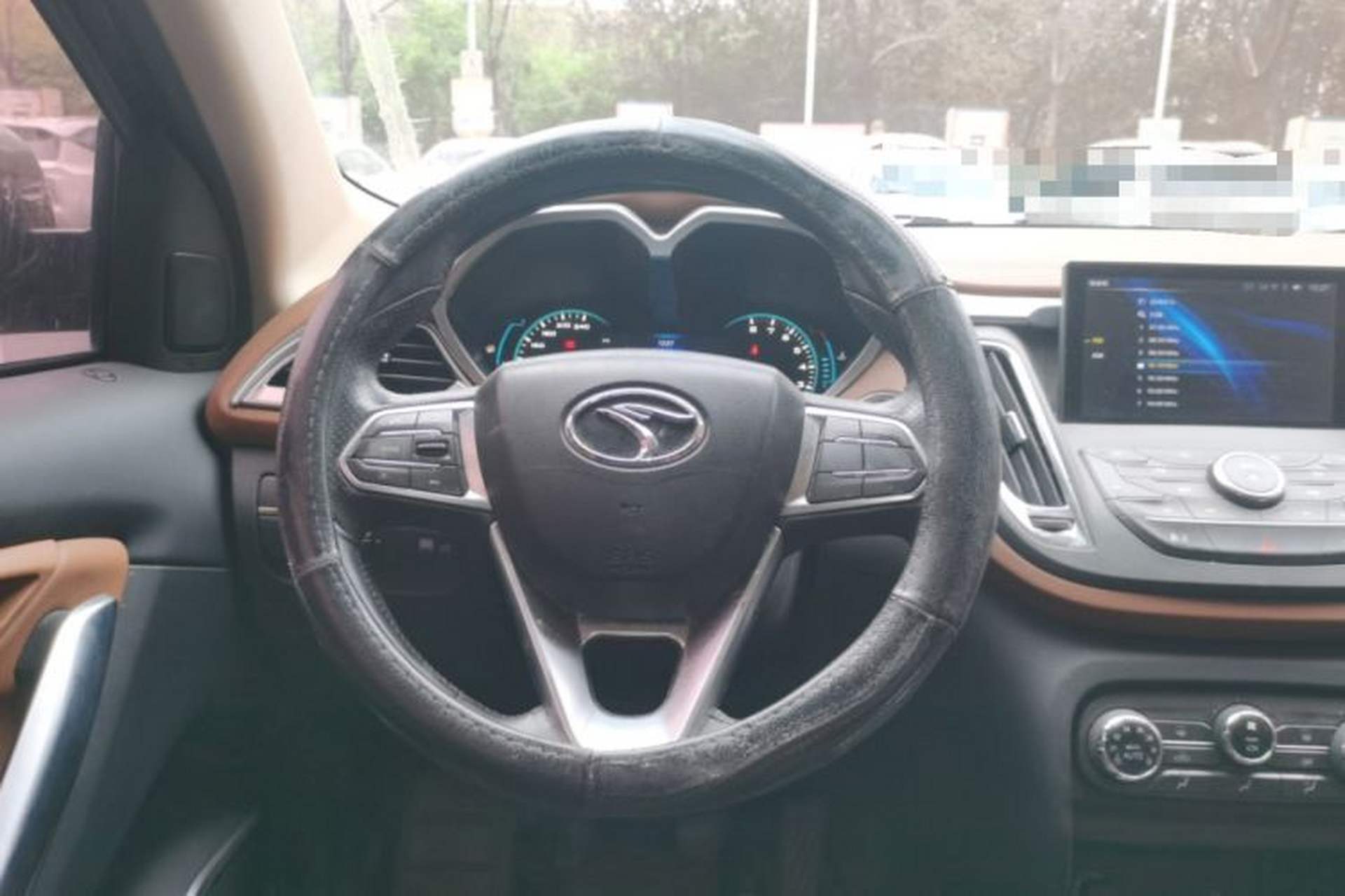Used Soueast DX7 2015 1.5T Manual Luxury Model Steering Wheel