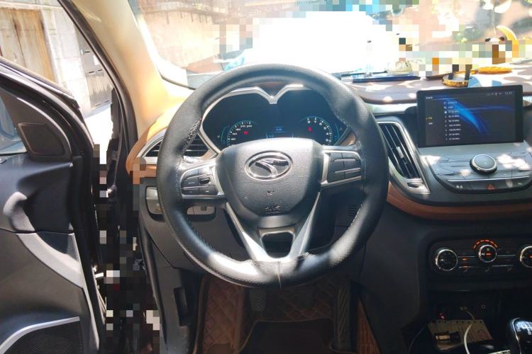Used Soueast DX7 2015 1.5T Manual Elite Model Steering Wheel
