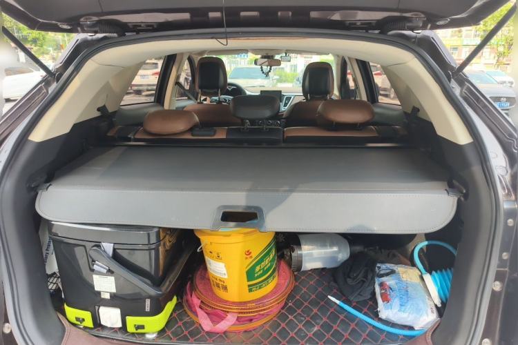 Used Soueast DX7 2015 1.5T Manual Luxury Model Trunk