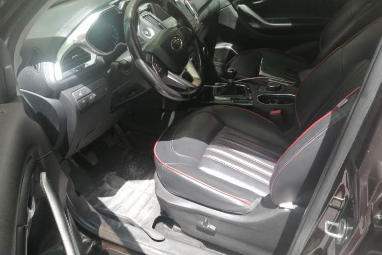 Used Soueast DX7 2015 1.5T Manual Luxury Model Driver Seat