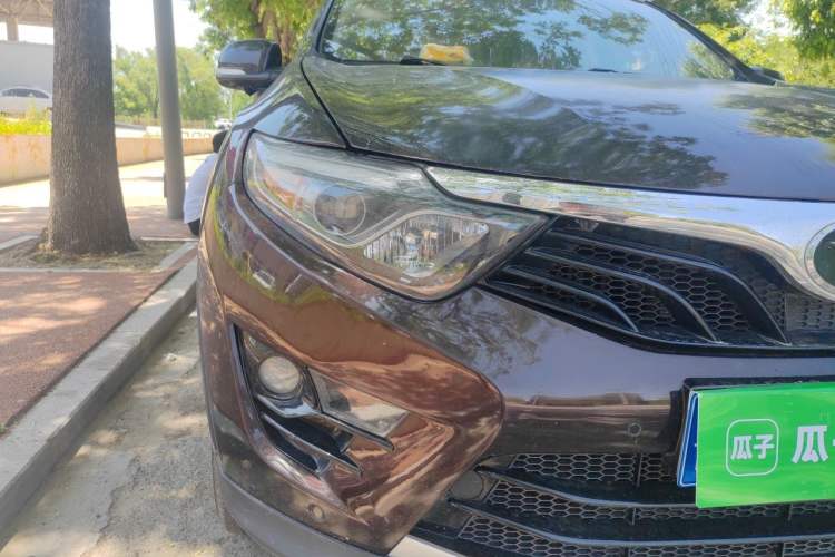 Used Soueast DX7 2015 1.5T Automatic Luxury Model Right Front Headlight