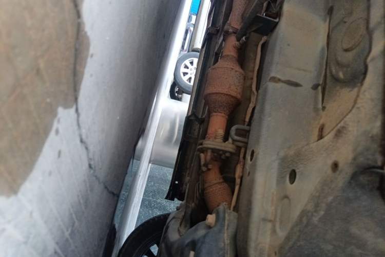 Used Soueast DX7 2015 1.5T Automatic Prestige Model Chassis Front Right
