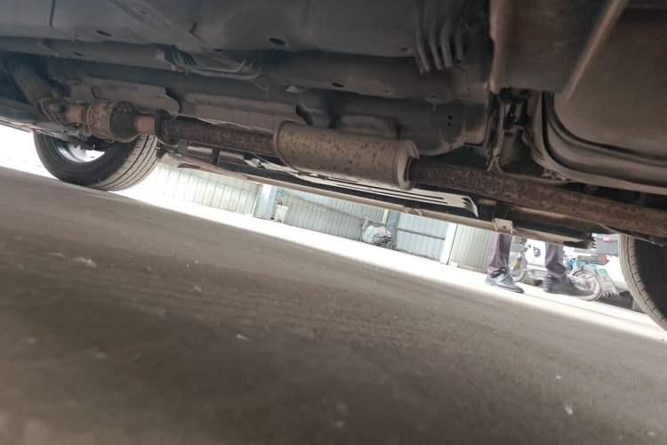 Used Soueast DX7 2015 1.5T Manual Luxury Model Chassis Rear