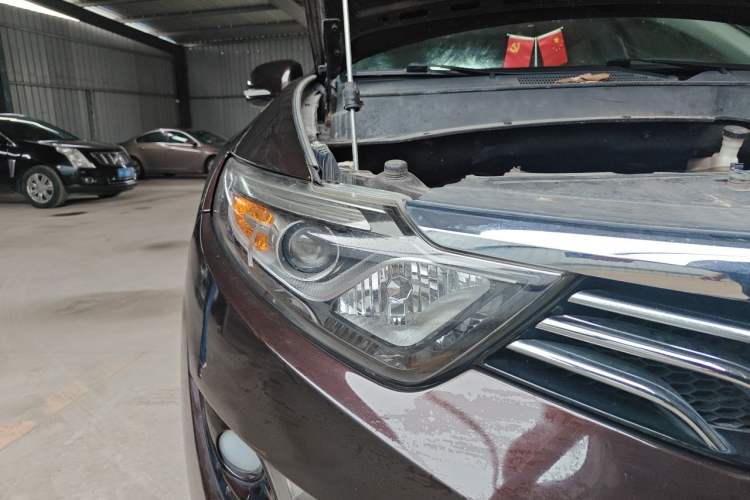 Used Soueast DX7 2015 1.5T Manual Luxury Model Right Front Headlight