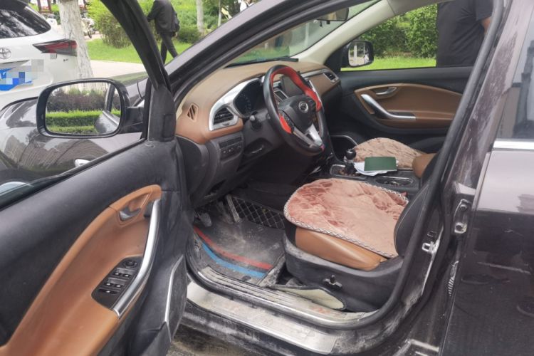 Used Soueast DX7 2015 1.5T Manual Luxury Model Driver Seat
