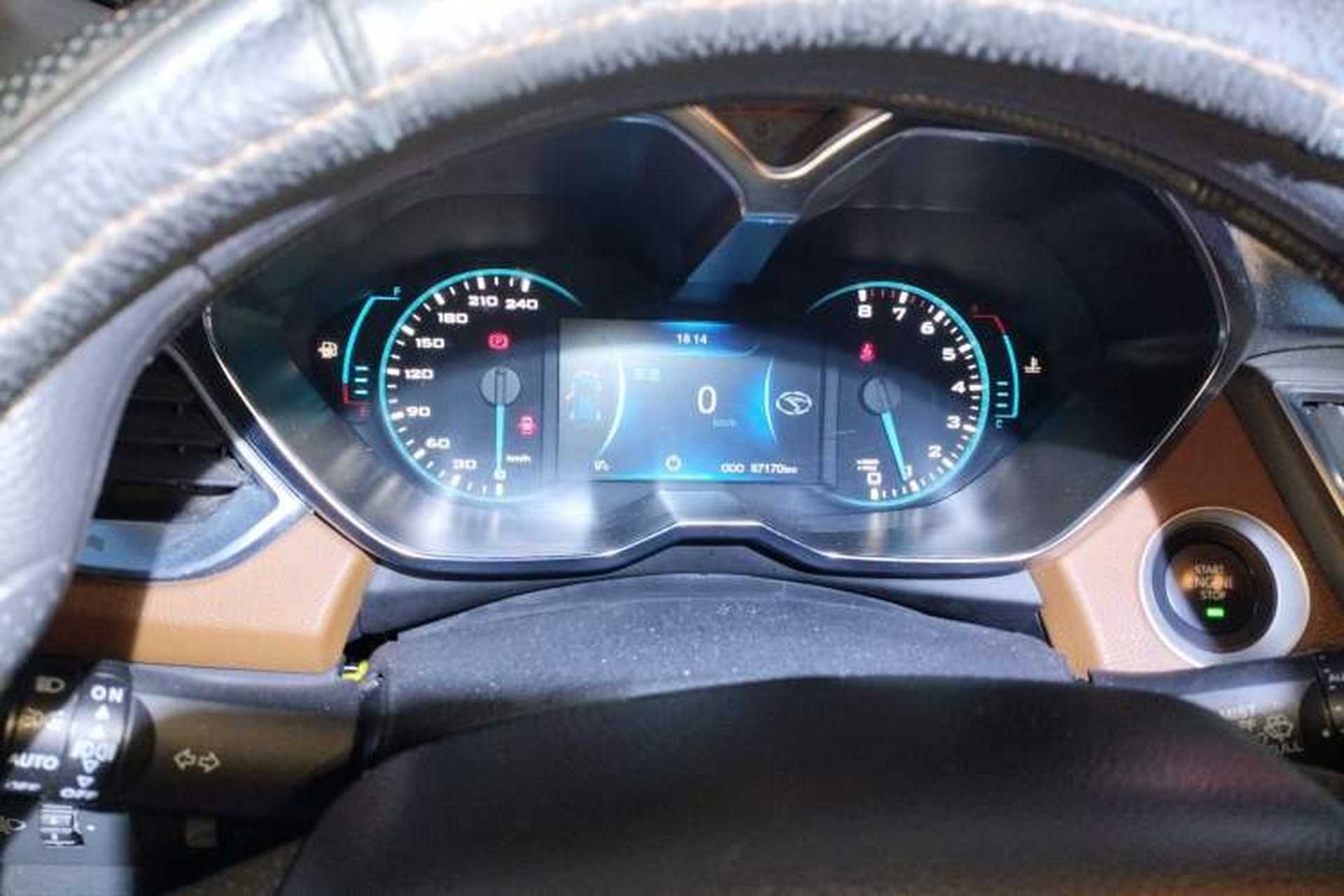 Used Soueast DX7 2015 1.5T Manual Elite Model Instrument Cluster