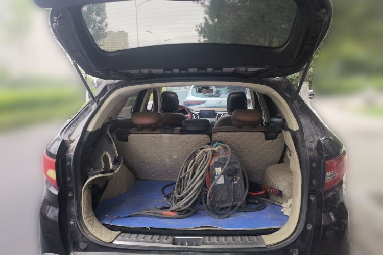 Used Soueast DX7 2015 1.5T Manual Luxury Model Trunk