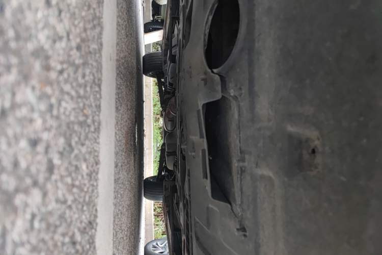 Used Soueast DX7 2015 1.5T Automatic Luxury Model Chassis Front
